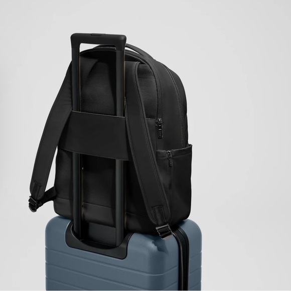 Away The Commuter Backpack - Picture 6 of 14